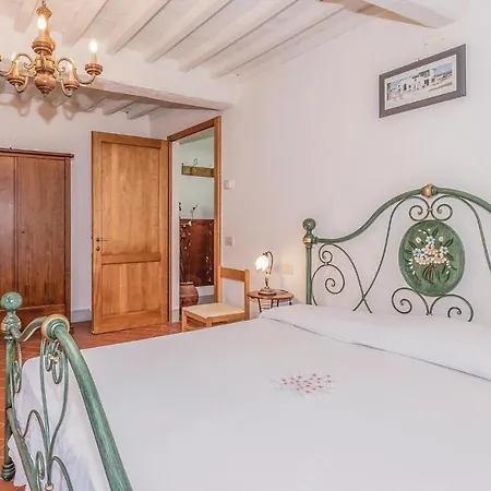 Palazzo 2p Apartment Polvano